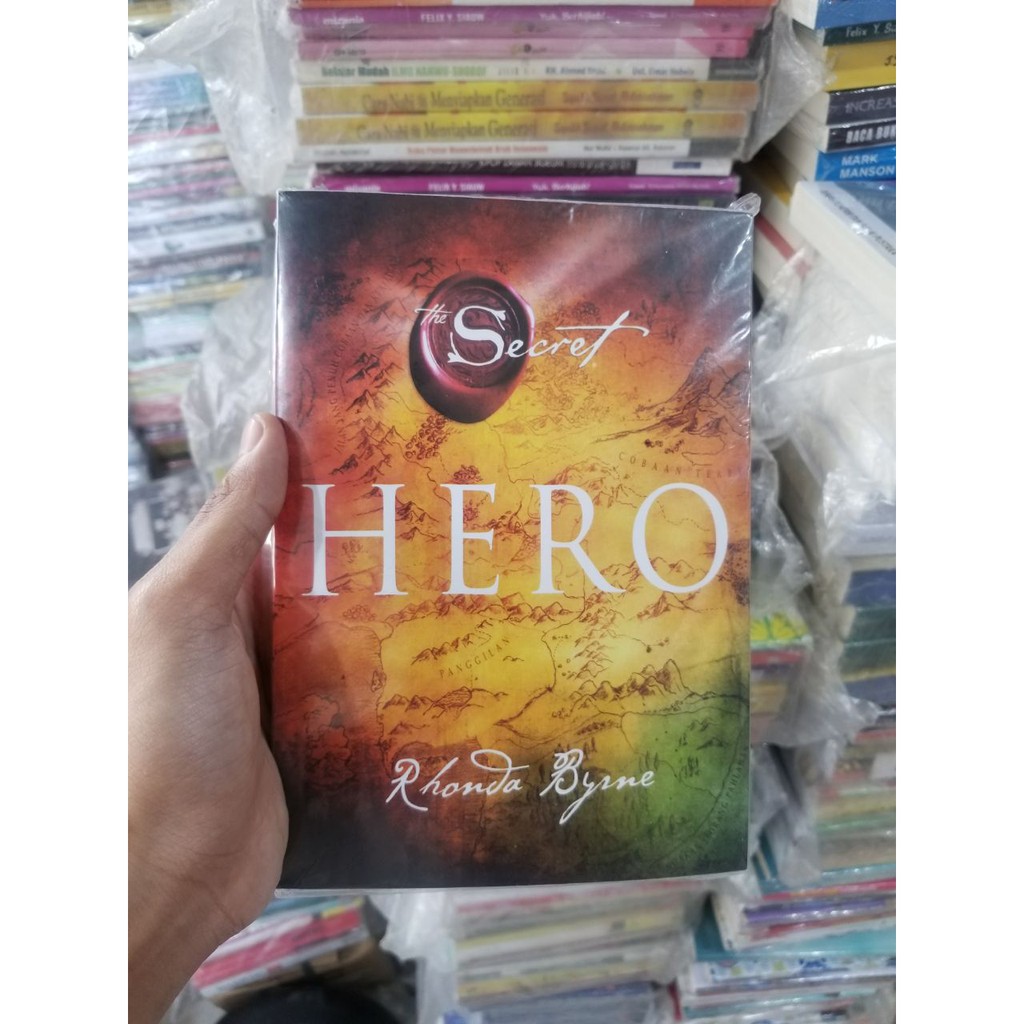 

Buku Novel The Secret Hero
