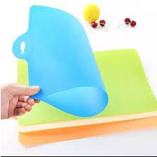 (4 IN 1) Paket  4 Pcs Talenan Lentur Alas Potong Telenan Unik Chopping Cutting Board Talenan Dapur Lentur Fleksibel / Talenan Plastik Elastis