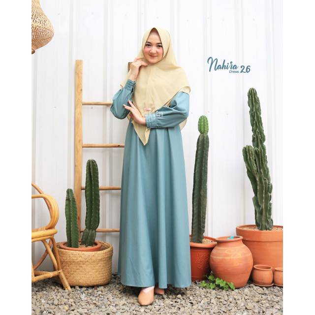 Nahira dress by Attin
