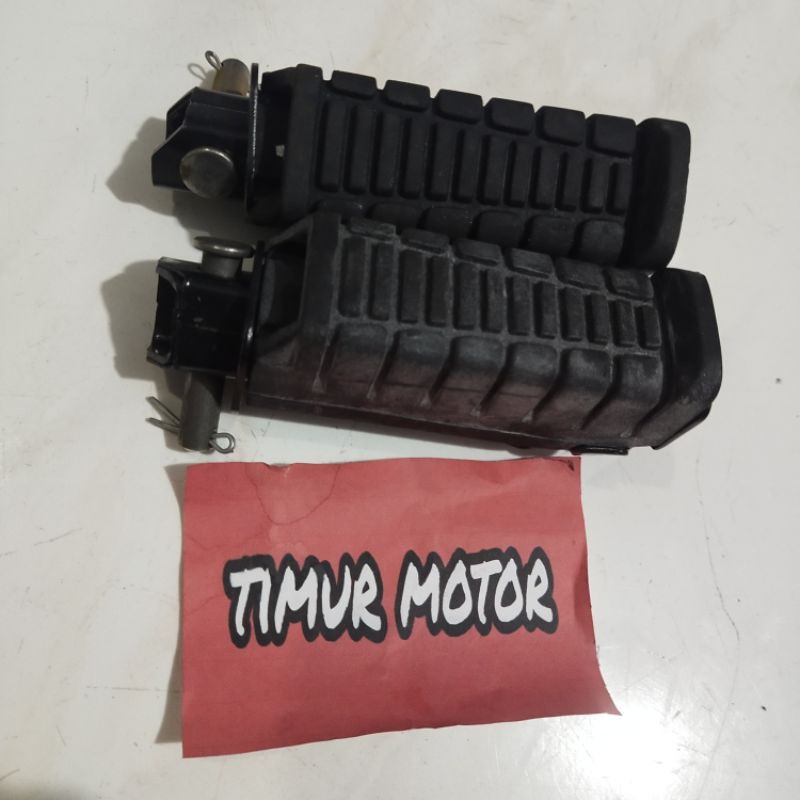 Karet Foot Step Belakang Jupiter Z Yamaha KUALITAS ORI