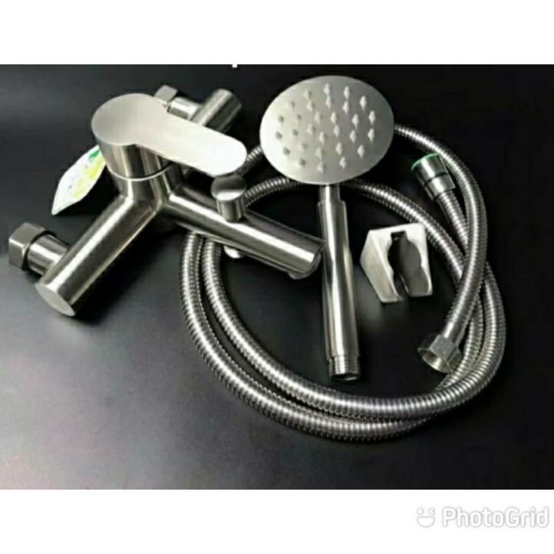 KRAN AIR PANAS DINGIN BAHAN STAINLESS SUS304