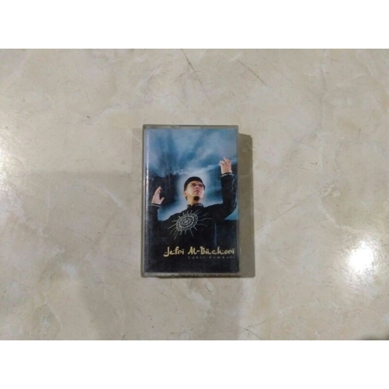 kaset pita JEFRI AL BUCHORI - lahir kembali