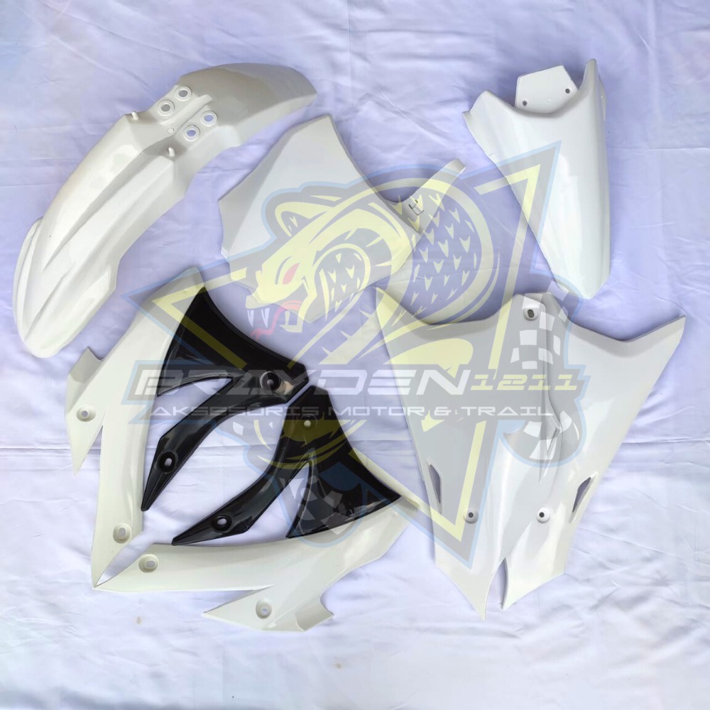 BODY SET  BODY KIT  COVER BODY KX 85