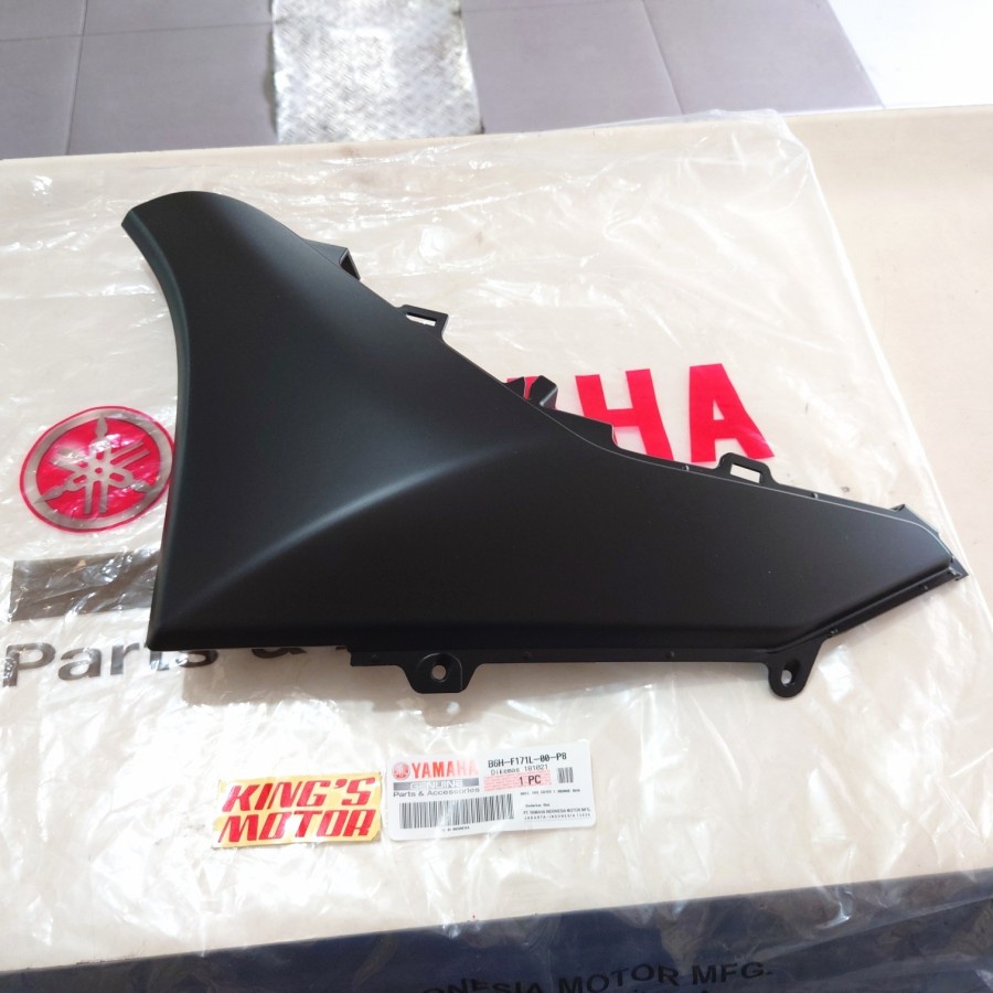 MOLE SIDE COVER SAYAP BAWAH ALL NEW NMAX HITAM DOFF LICIN KIRI B6H-P8