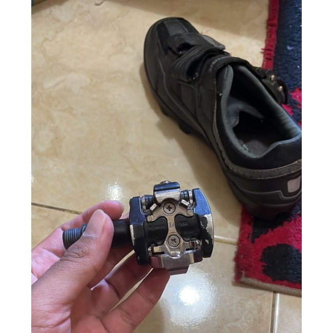 sepatu MTB sportino dan cleat pedal Shimano