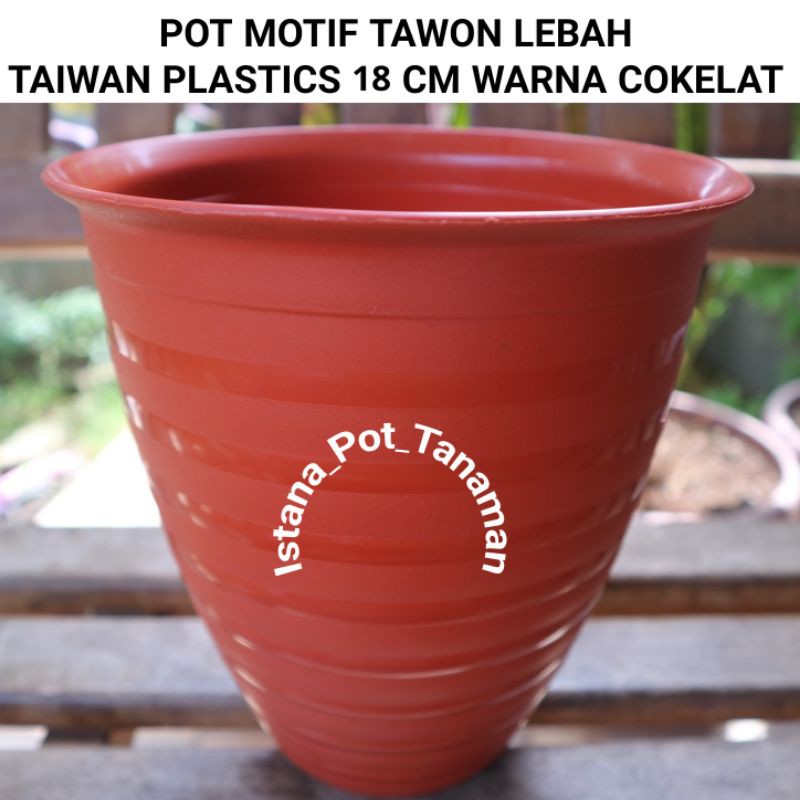 GROSIR POT BUNGA P-BEE 185 T POT PIRUS TAWON LEBAH TINGGI TAIWAN PLASTICS WARNA COKELAT 18 CM