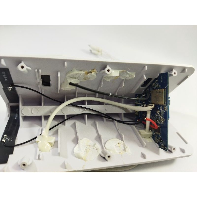 POWER BANK RUSAK TANPA BATRAI