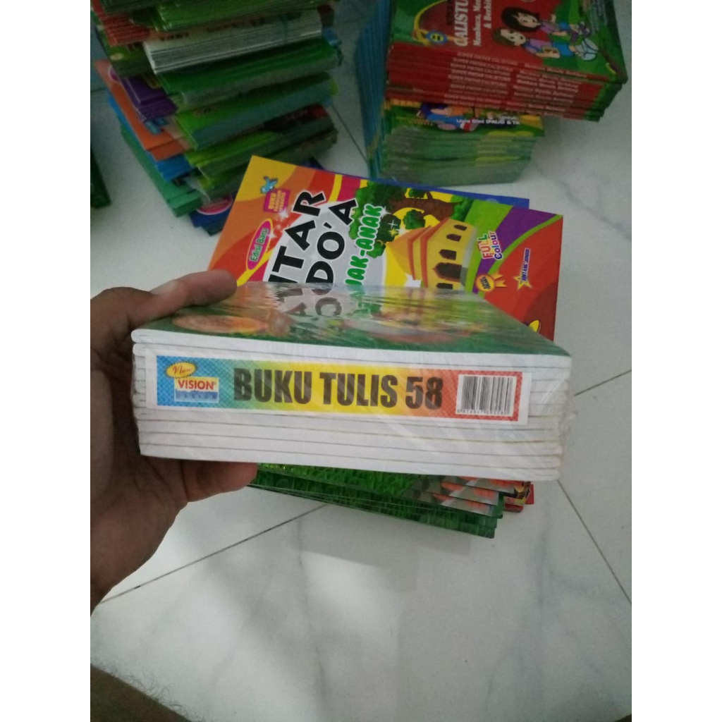 

Buku Tulis 58 Sekolah Anak Vision - 1 pak (isi 10pcs) -