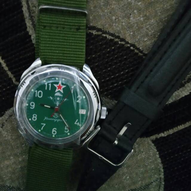 Jam tangan Boctok/Vostok