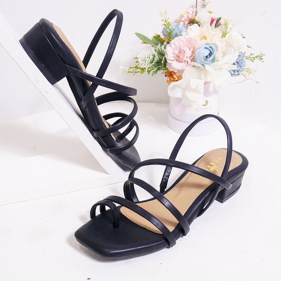 Bernike Yuki Sandal Heels Wanita 3 cm