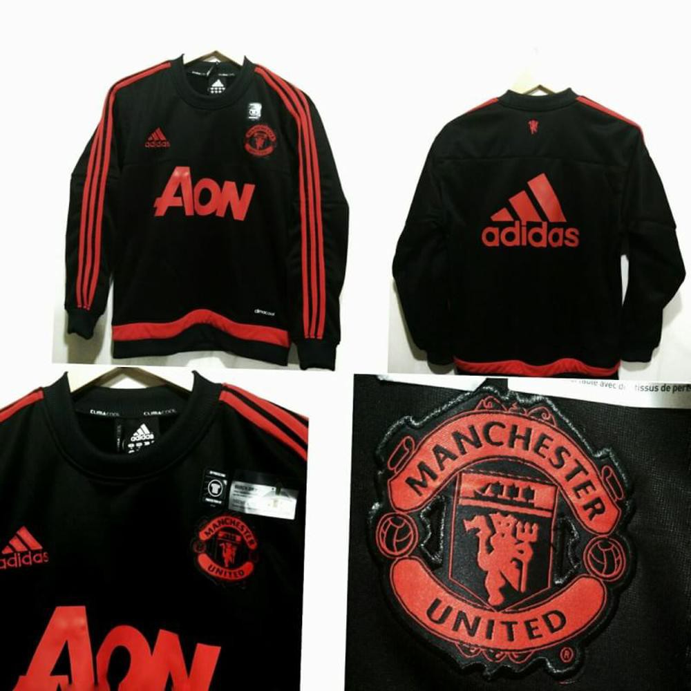 Sweater Bola Training Manchester United MU