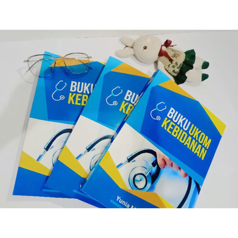 BUKU UJI KOMPETENSI (UKOM) 2022 BIDAN/KEBIDANAN D3&PROFESI BIDAN