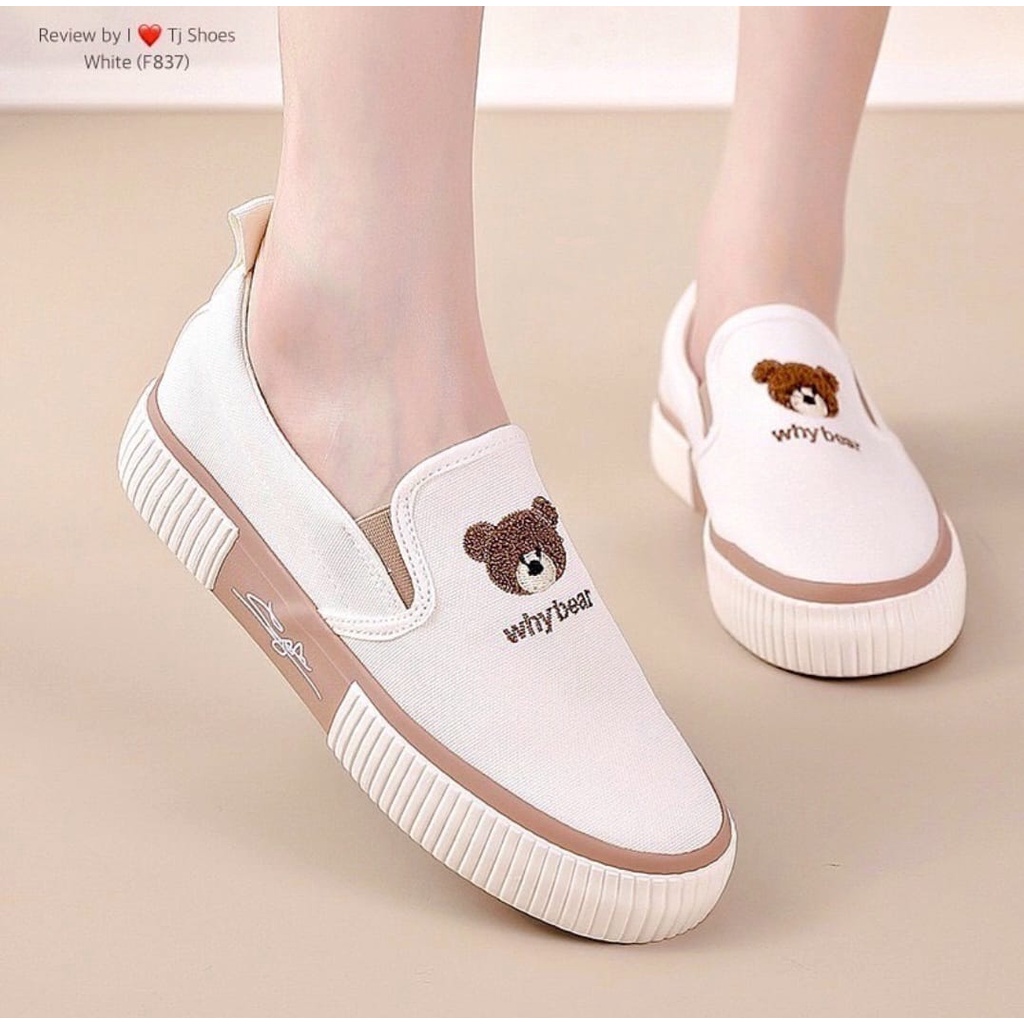 Sepatu Sneakers Wanita Slip On BEAR AS169