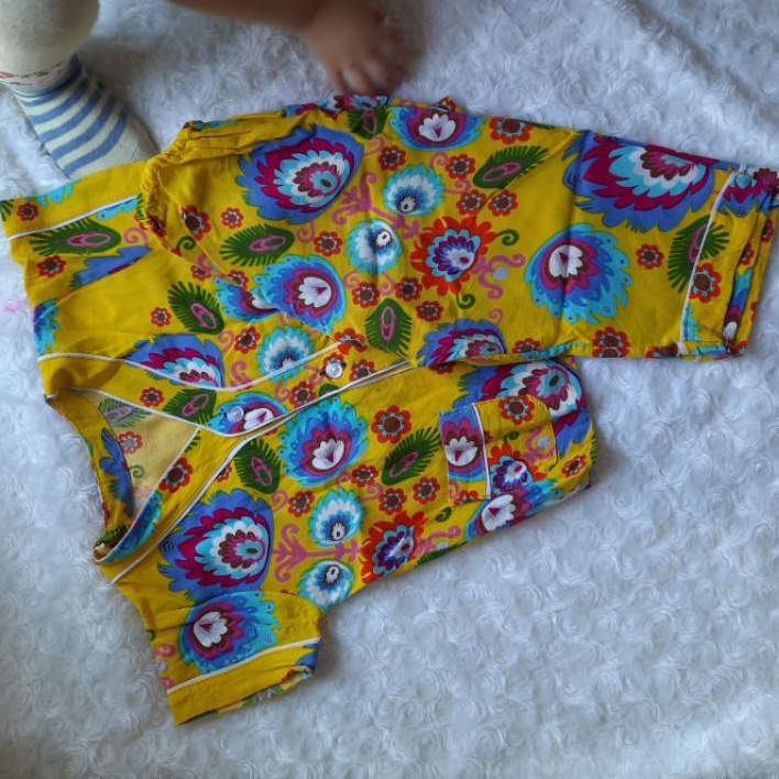 baju tidur batik halus anak perempuan bayi 1 2 tahun piyama preloved