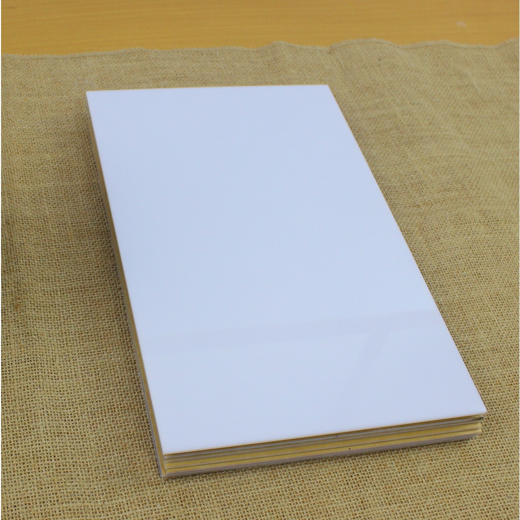 Akrilik lembaran putih susu 3mm / Acrylic lembaran putih susu 3mm