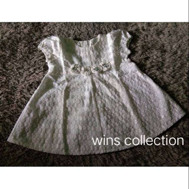 Wins collection baby doll dress putih
