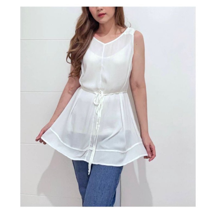 A new day sleevelesS belted flowy tunik