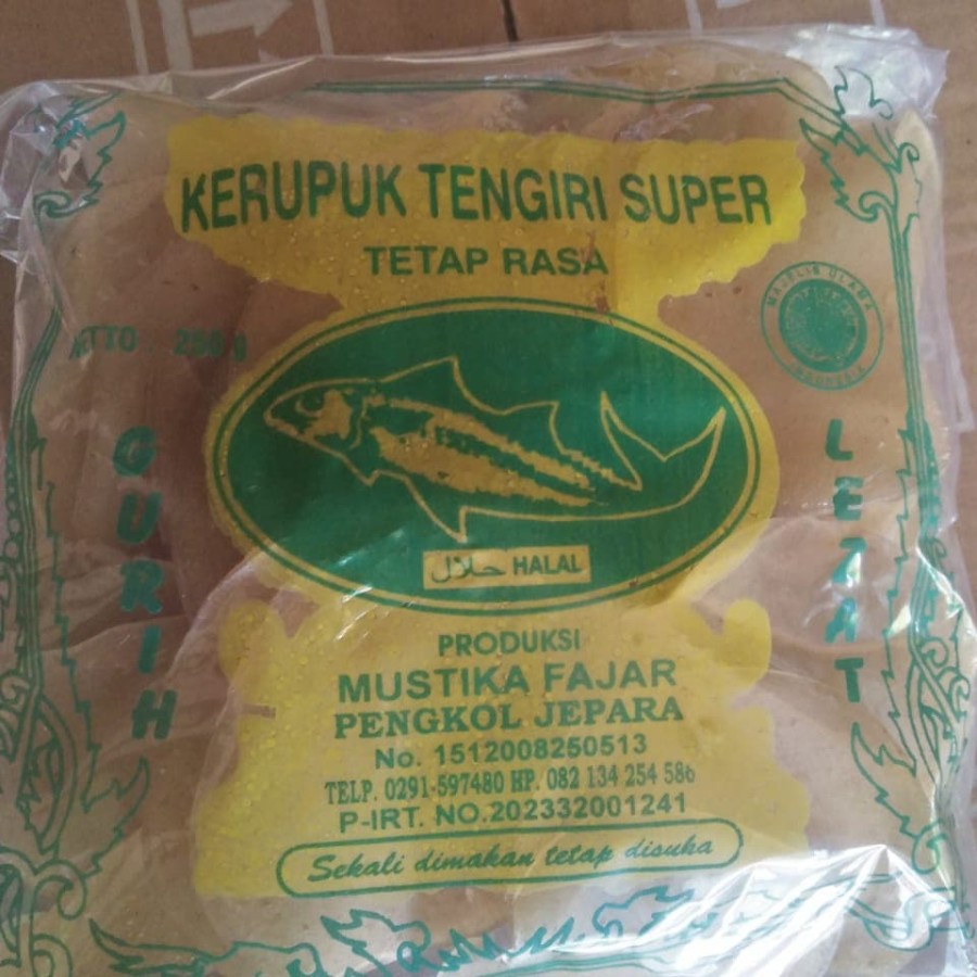 

Kerupuk Tengiri / Krupuk Ikan Tengiri Karimun Jawa