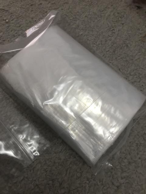 Plastik Klip With Pon Pegangan Jinjingan 35x40 + 7cm Pe Zipper