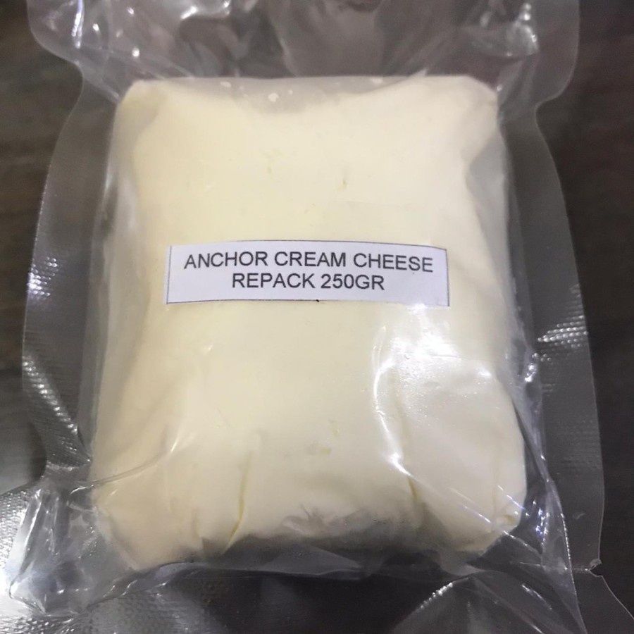 

Anchor Cream Cheese Chesse Repack 250gr GOSEND/GRAB ONLY!