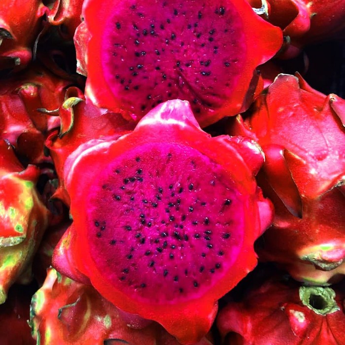 

Dragon fruit / Buah Naga 1 Pcs (700 - 750gr)