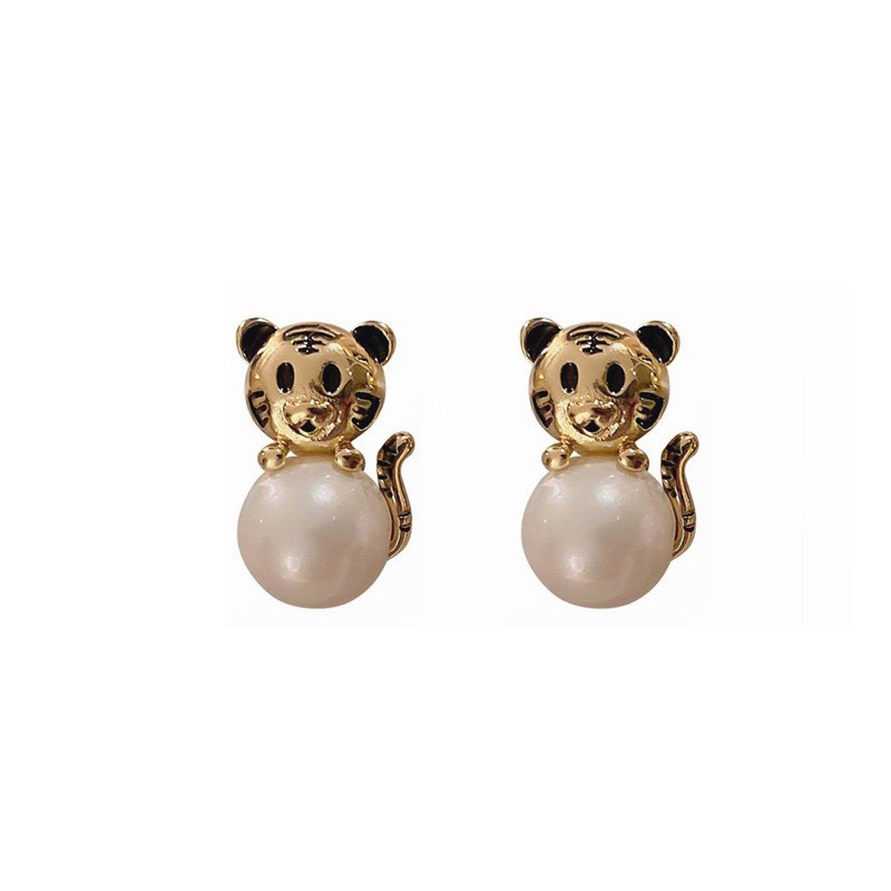 Anting stud Desain Harimau Aksen Mutiara