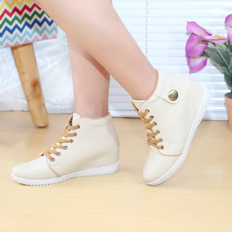 sepatu boots wedges bsr 06