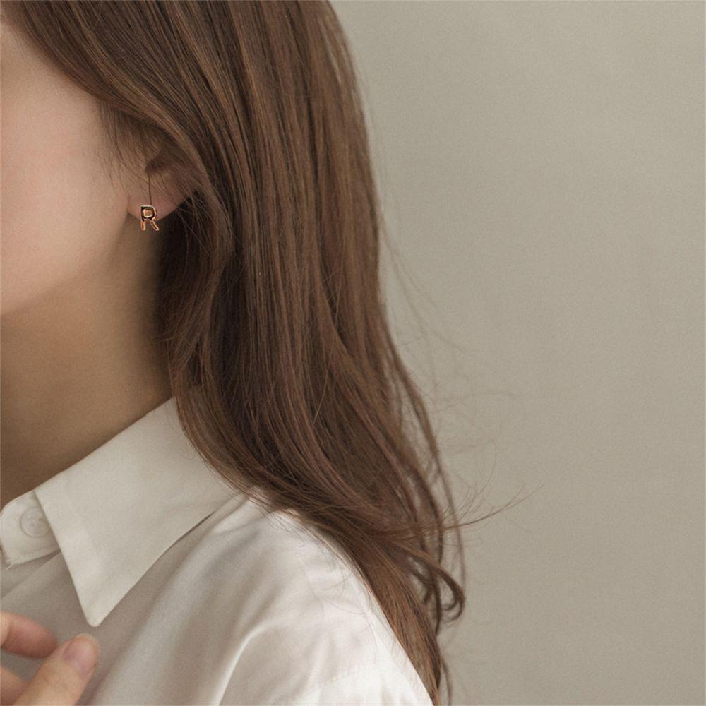 Solighter Stud Earrings DIY Kepribadian Mungil A-Z Huruf Tembaga Anting Nama Sederhana