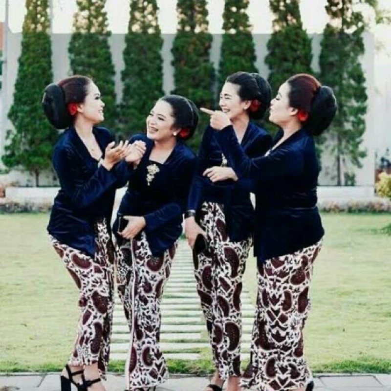 kebaya wanita Set Kebaya Bludru Polos Batik Setelan Kutubaru Baju Akad Lamaran Prewed