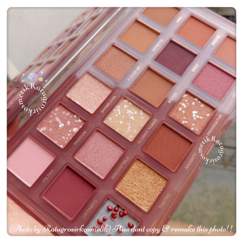 PROMO!!!EYESHADOW PALETTE NUDE NAUGHTY ANYLADY NO.946/RETRO WAVE 80'S NO.512