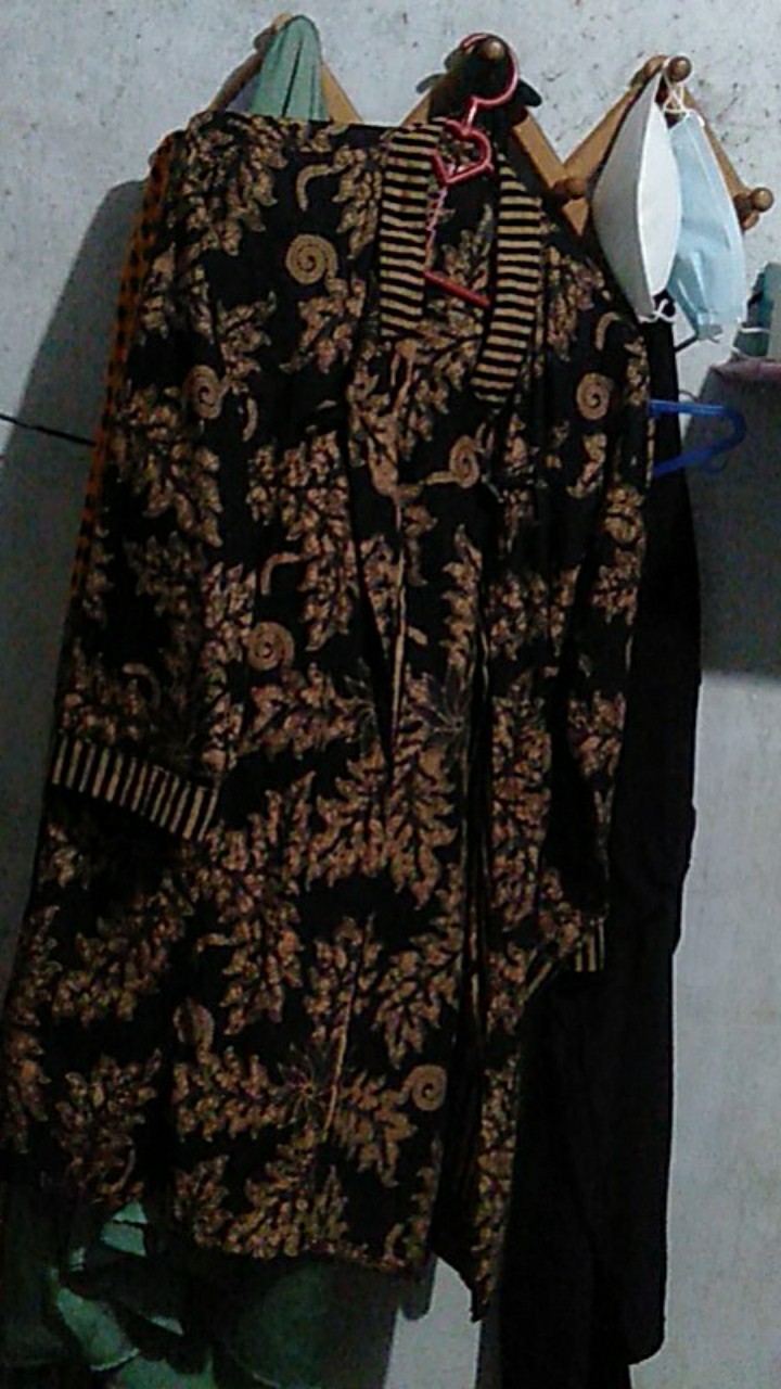 Blouse Dan Kemeja Batik Kerja