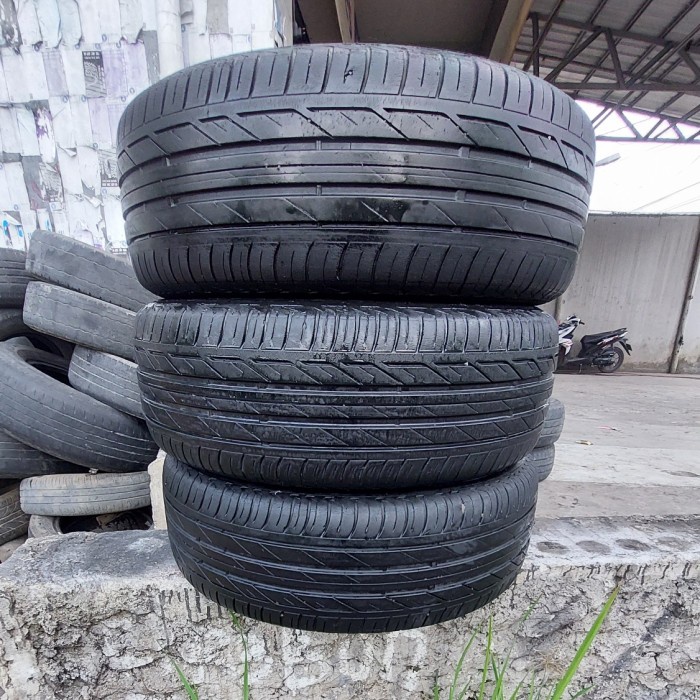 BAN BRIDGESTONE TURANZA T001 225/50 R18