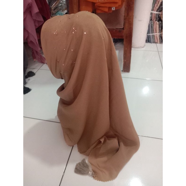 Hijab Segi Empat Payet Tasel / Hijab Pesta