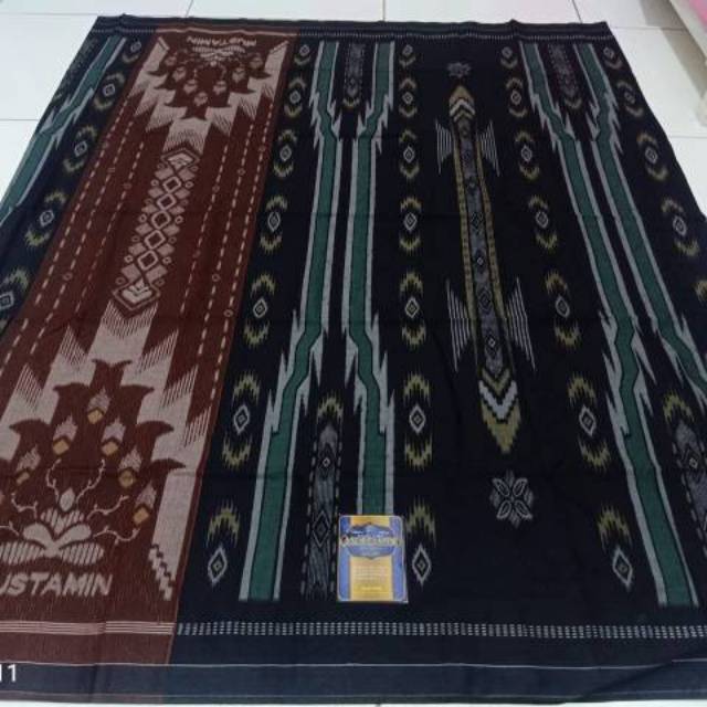 Mustamin songket timbul