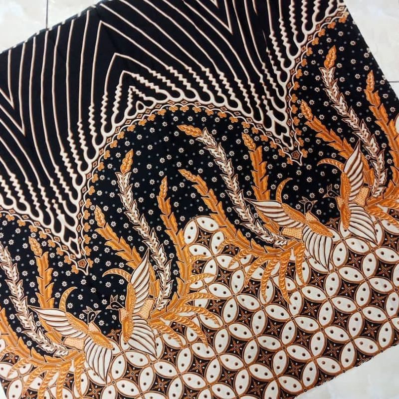 kain batik motif solo
