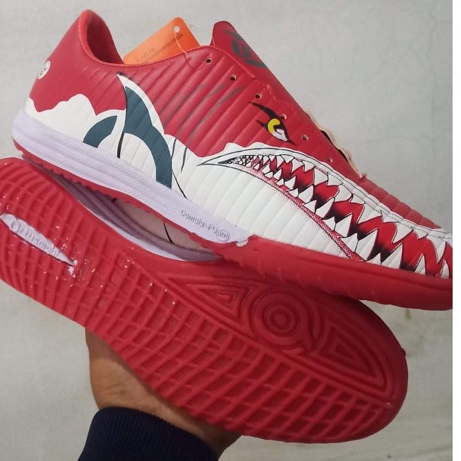 Tidak Diragukan.. Sepatu futsal ortus catalyst requin in