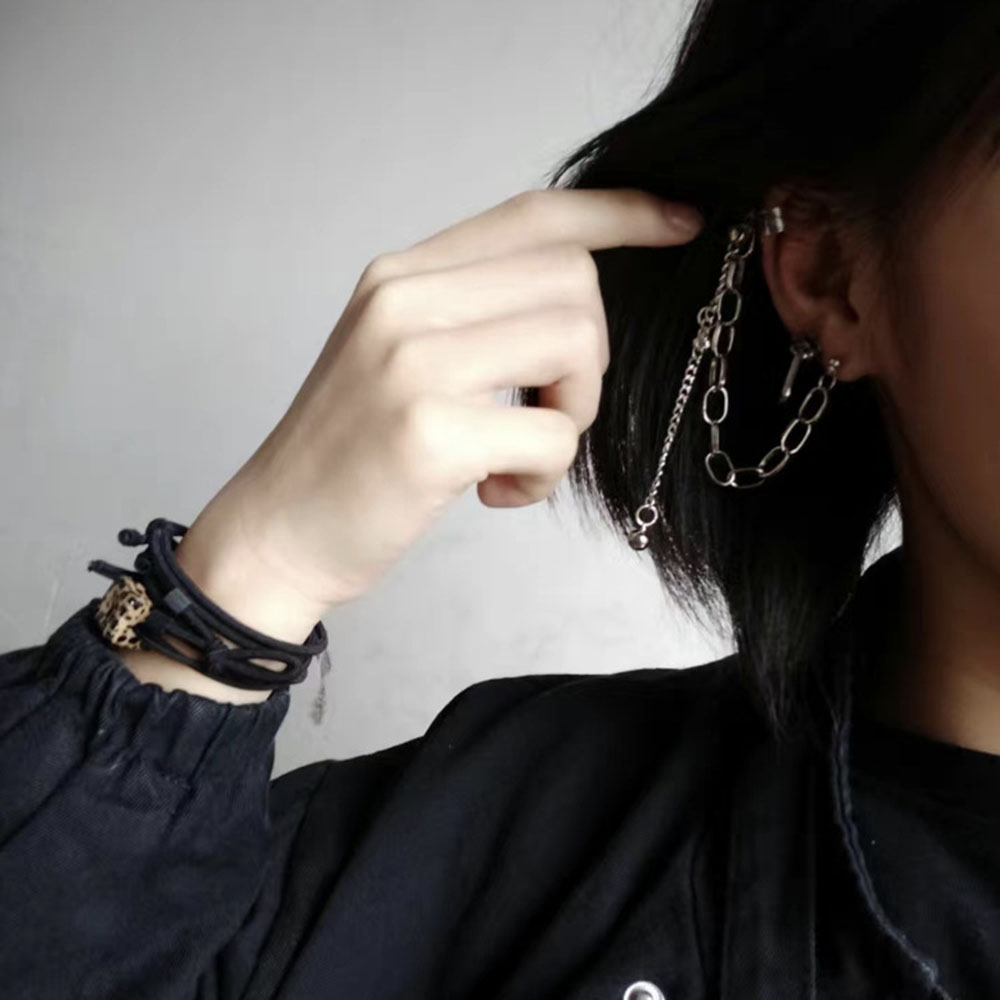 【COD Tangding】1PC Tide Bells Chain Tassel Earring with Earclip Cool Girl Fashion Accessory