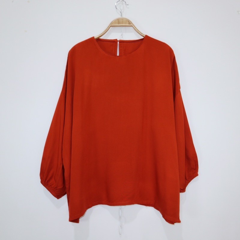 Ziva Blouse Atasan Wanita Bahan Rayon Twill Lengan Balon Karet Oversize Jumbo XXL LD 120 cm