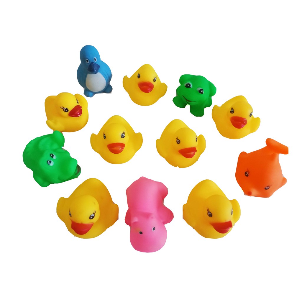 isi 12 pcs bebek  vynil karet bebek kuning  dan hewan campur 