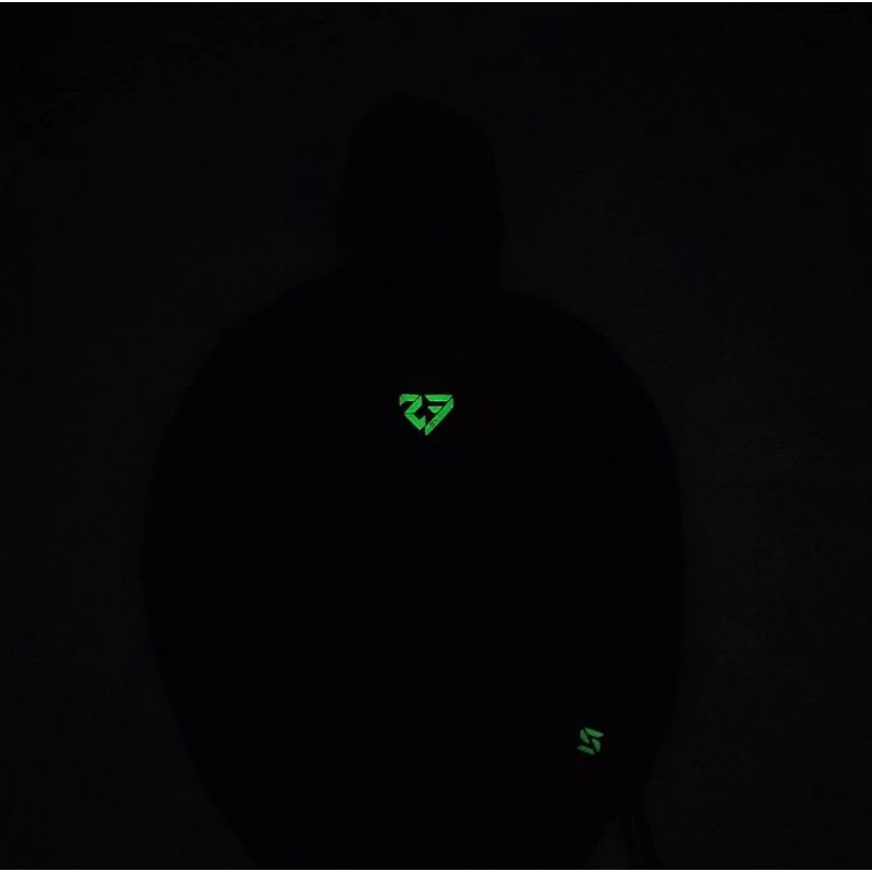 jaket hitam glow in the dark
