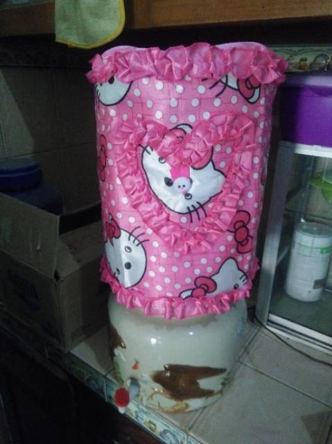 Sarung tutup Galon motif hello kitty bahan saten