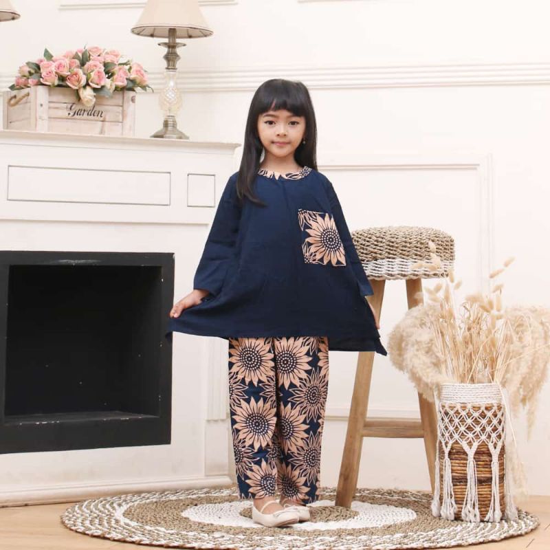 setelan waka waka anak s,m,l