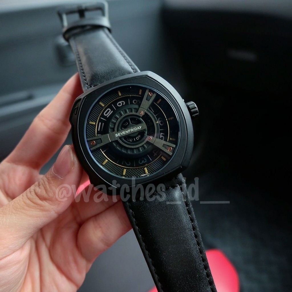 Jam Tangan Seven Friday