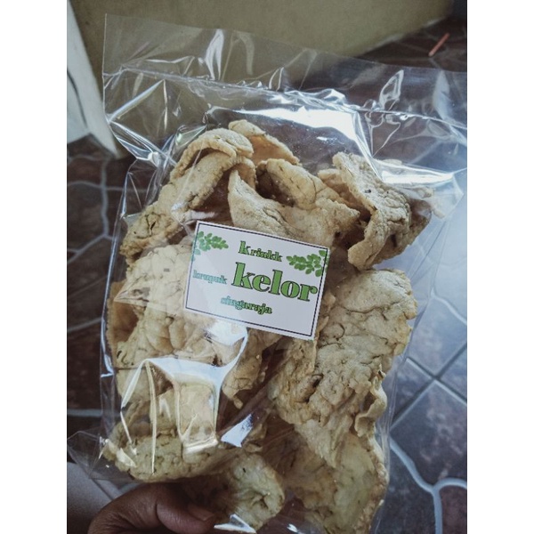 

kerupuk keripik cemilan daun kelor gurih
