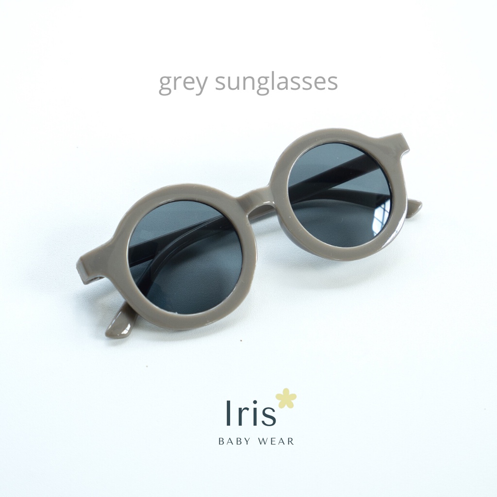 IRIS - KACAMATA ANAK PREMIUM ANTI UV BABYSUNGLASSES KACAMATA BAYI KACAMATA KUNING ABU HIJAU BIRU-Grey