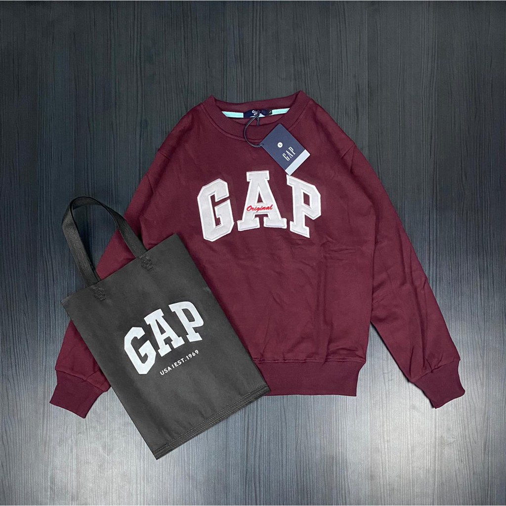 crewneck GAP 5 warna