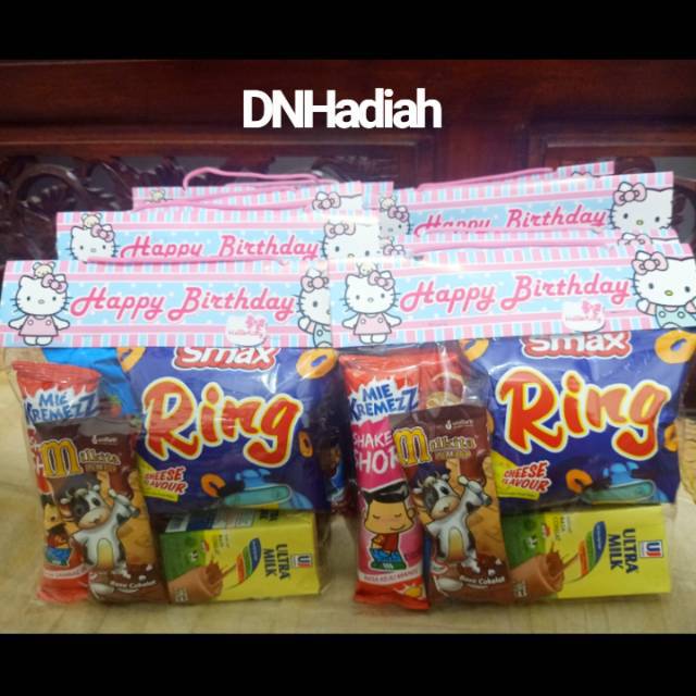 

Paket Snack Ulang Tahun/Sovenir Murah/Bingkisan Snack