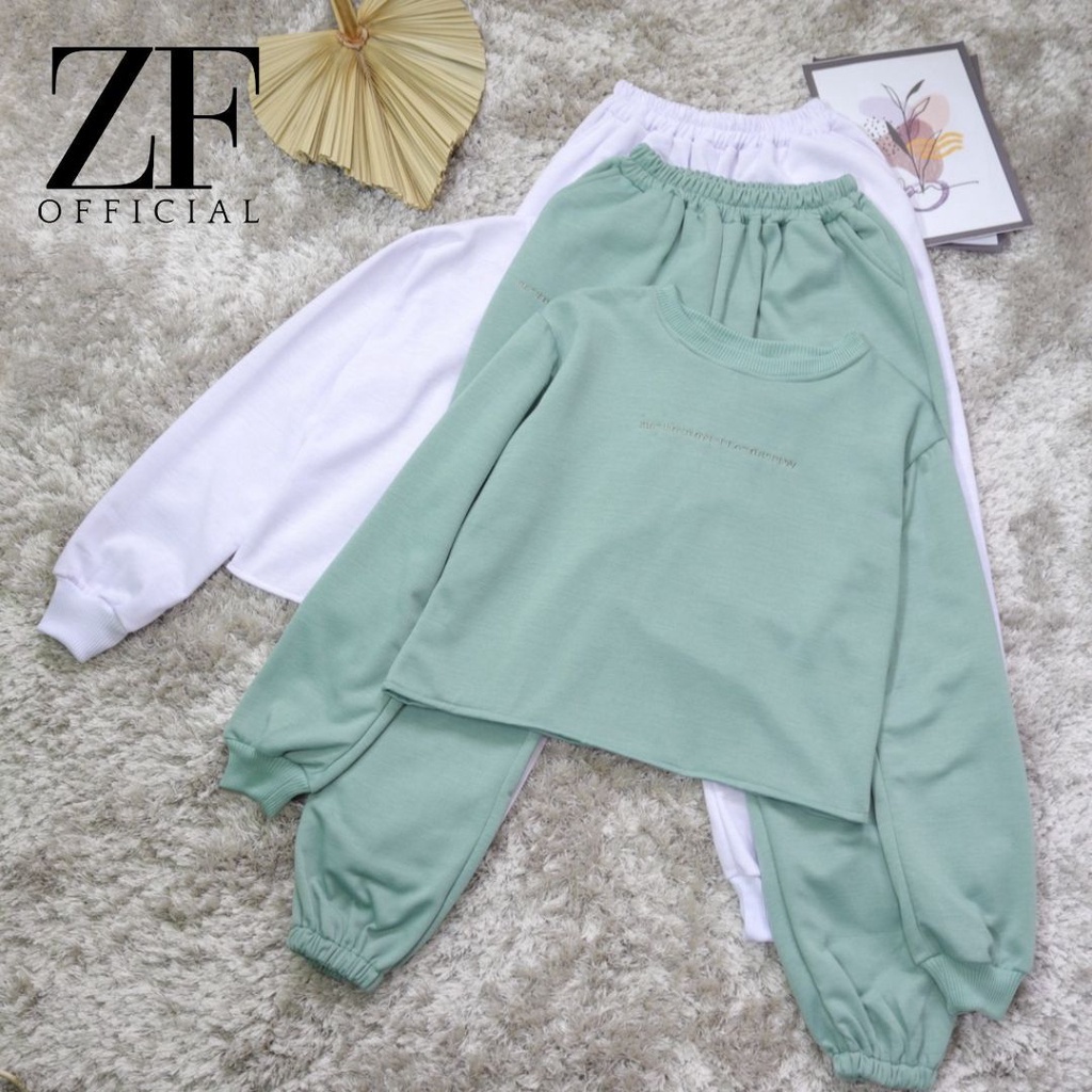 Setelan Pakaian Olahraga Wanita Dewasa Korean Style Minty Set