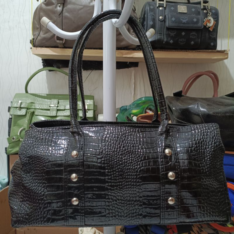 Preloved Tas Pesta Motif Croco  No Brand
