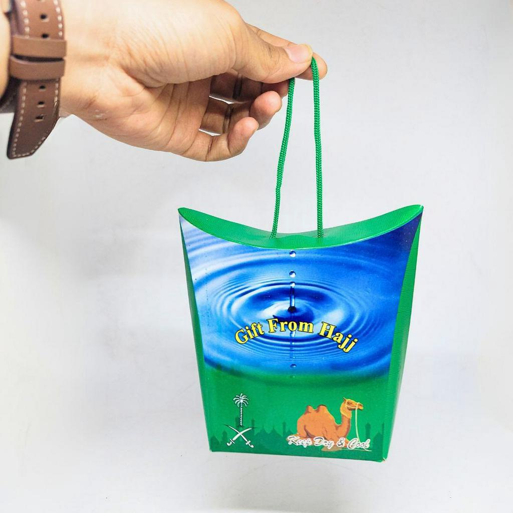 

Kemasan Dus Pouch Tali Oleh - Oleh Haji Umrah